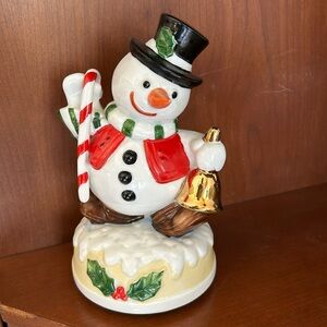 Snowman Vintage Music Figurine